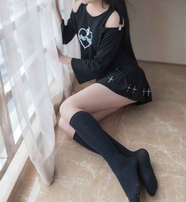 欧美女人自拍风景_HD免费观看电视剧