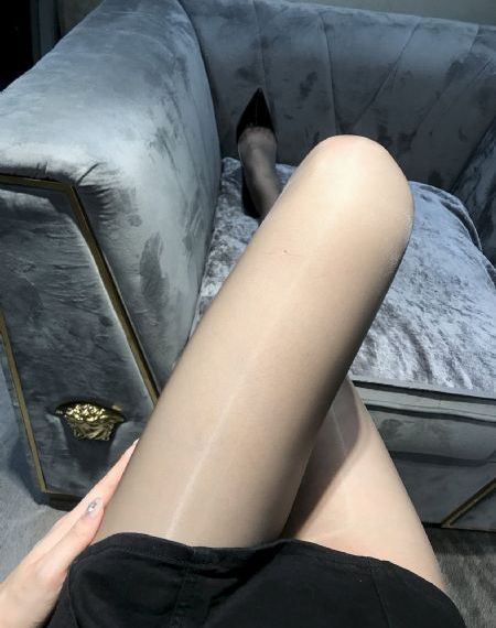 欧美男生短发发型_电影免费观看