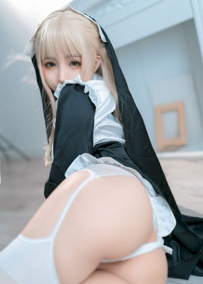 美女18一级毛片一品久道久久综合_高清蓝光在线观看