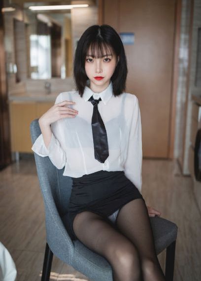 欧美情趣内衣无修图_1080P动漫免费观看
