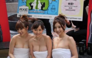 亚洲色欧美本高清图片_迅雷极速版下载