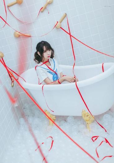 欧美美女综合网_BD迅雷电影在线