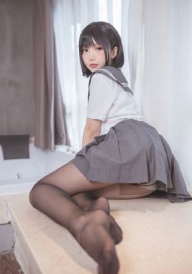 亚洲狼人第一区站_超清在线观看电视
