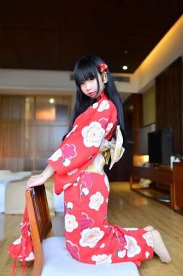 qq头像q友乐园欧美女_4K超清在线观看