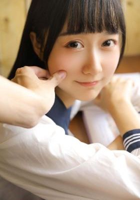 欧美少女泳服_国产剧电影全集观看