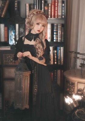 欧美女人长发自拍_BD神马在线观看