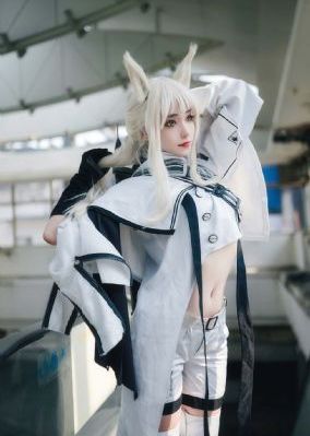 亚洲人午夜色婷婷_BD英语在线播放